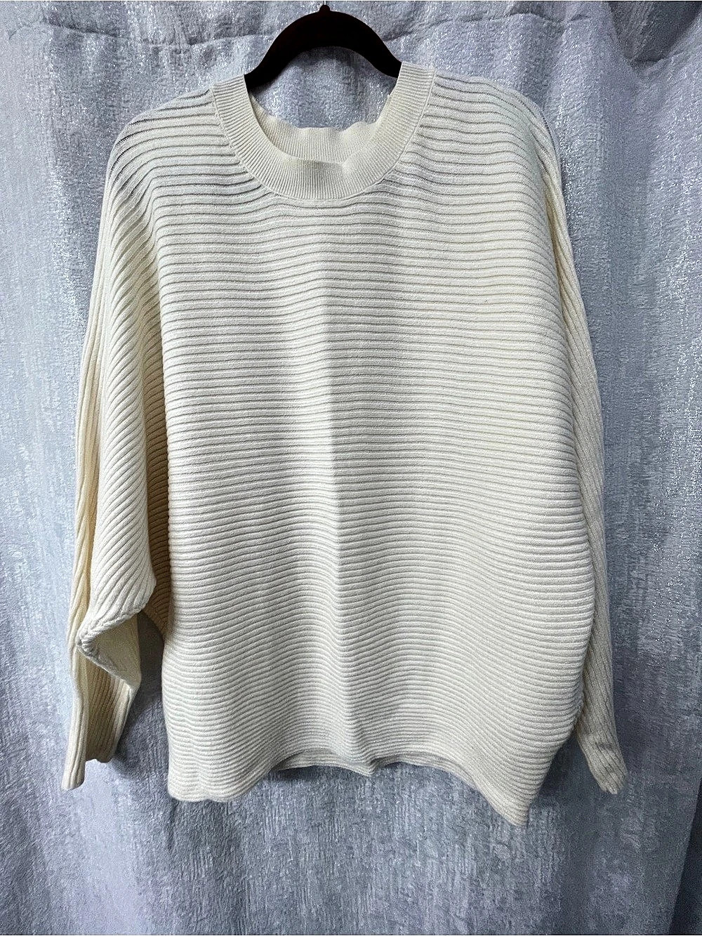 Ribbed Dolman-Sleeve Sweater Cream XL